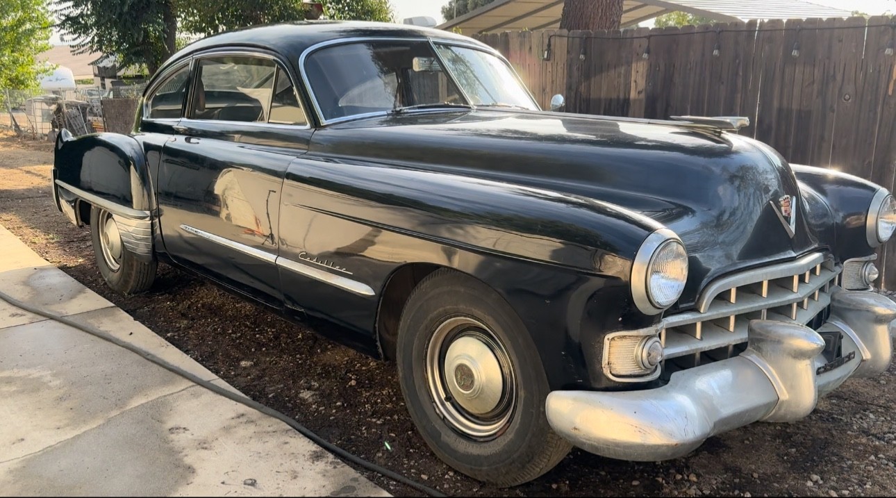 Cadillac-DeVille-1948-5