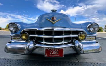 Cadillac-DeVille-1952-10