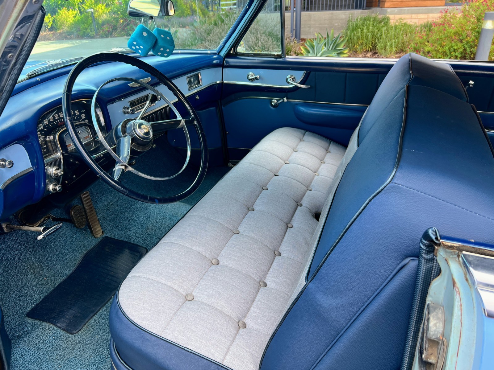 Cadillac-DeVille-1952-22