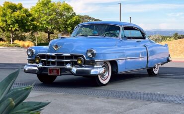 Cadillac-DeVille-1952