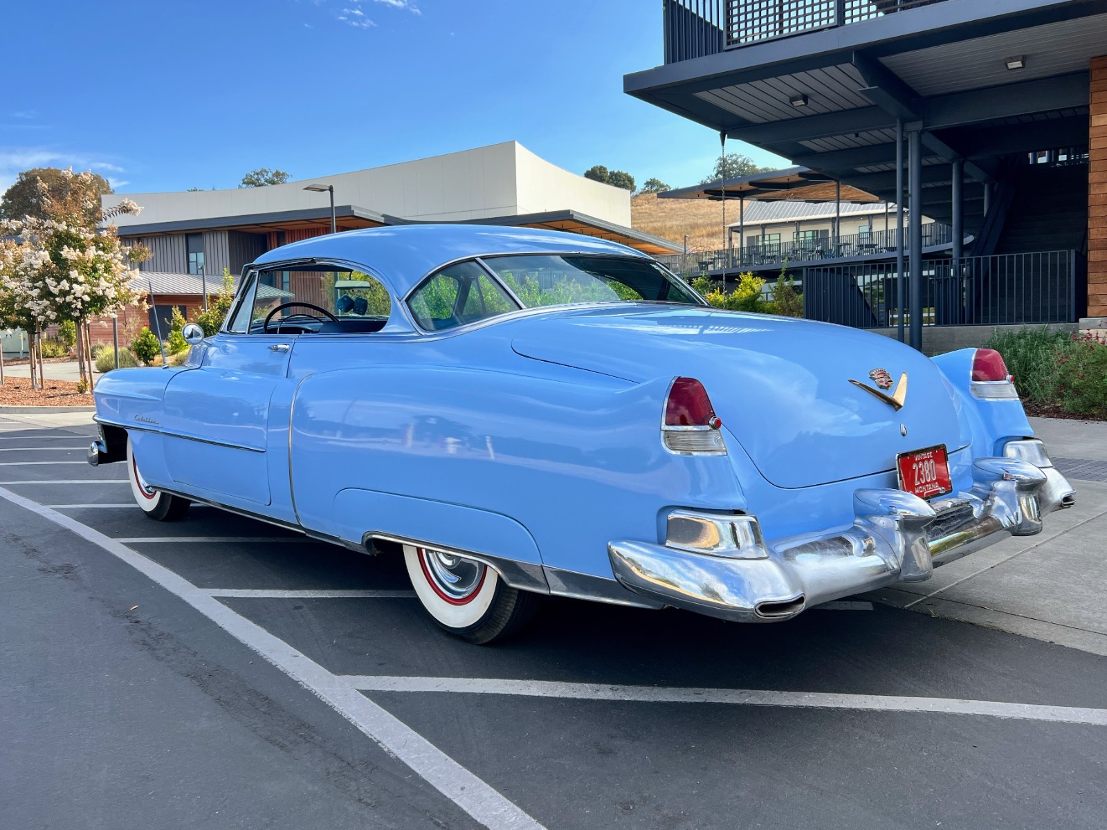 Cadillac-DeVille-1952-5