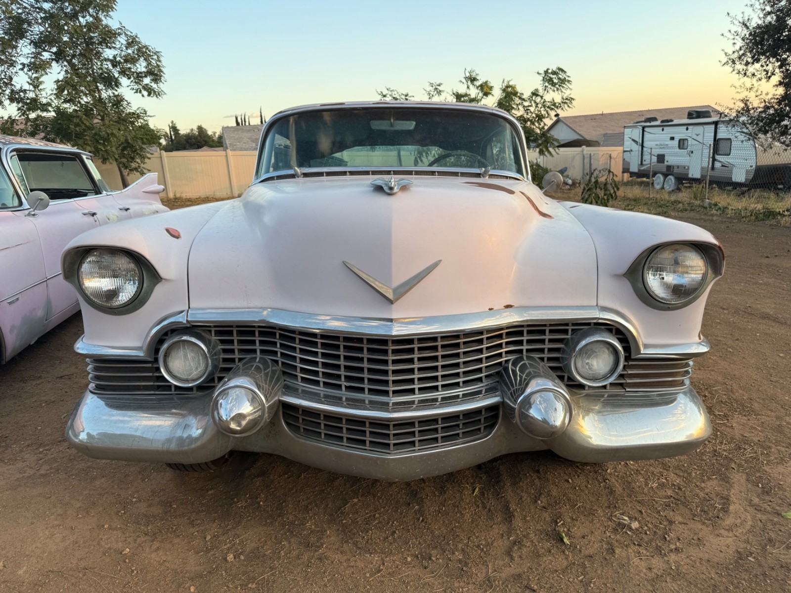Cadillac-DeVille-1954-Coupe-2