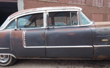 Cadillac-DeVille-1956-Sedan-6