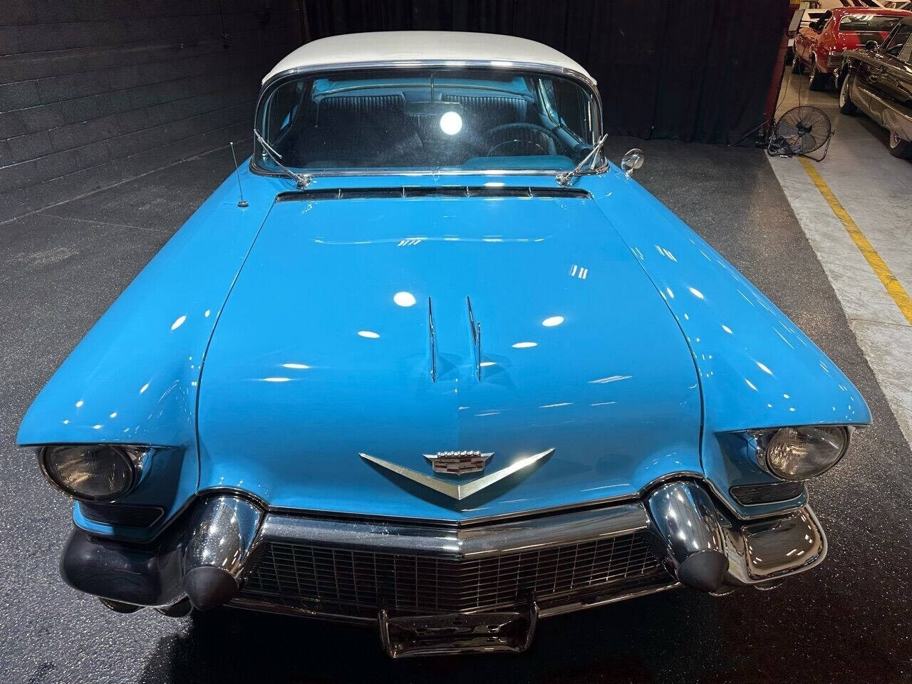 Cadillac-DeVille-1957-Coupe-35