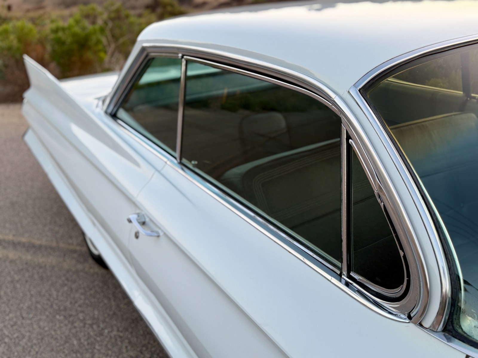Cadillac-DeVille-1961-Coupe-27
