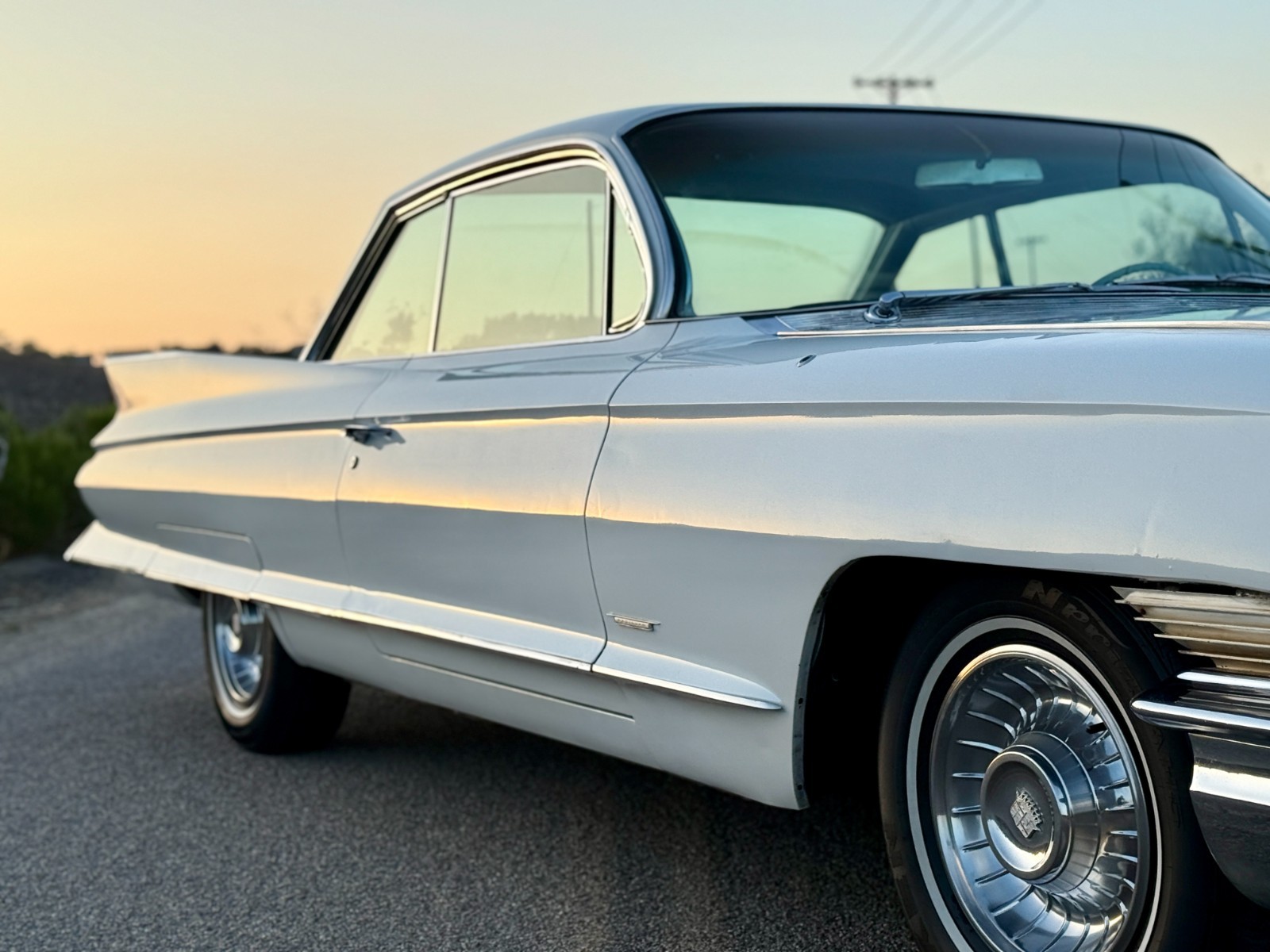 Cadillac-DeVille-1961-Coupe-29