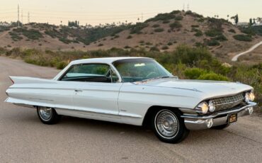 Cadillac-DeVille-1961-Coupe-8