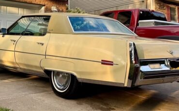 Cadillac-DeVille-1973-1