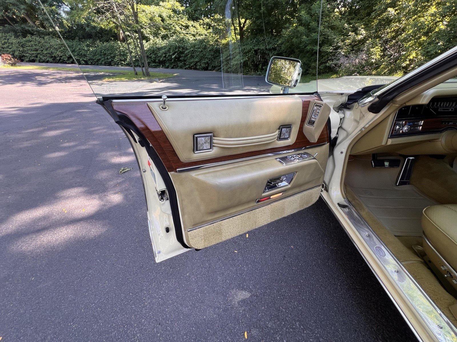 Cadillac-DeVille-1973-20