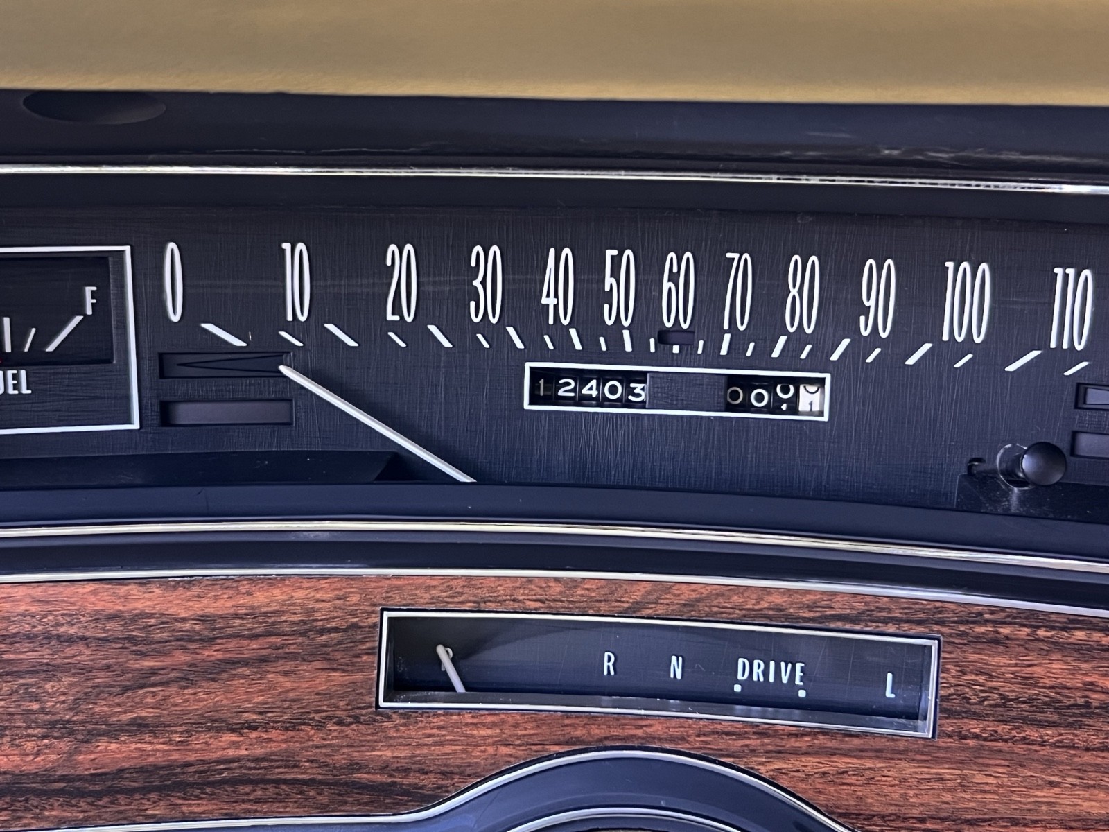 Cadillac-DeVille-1973-31