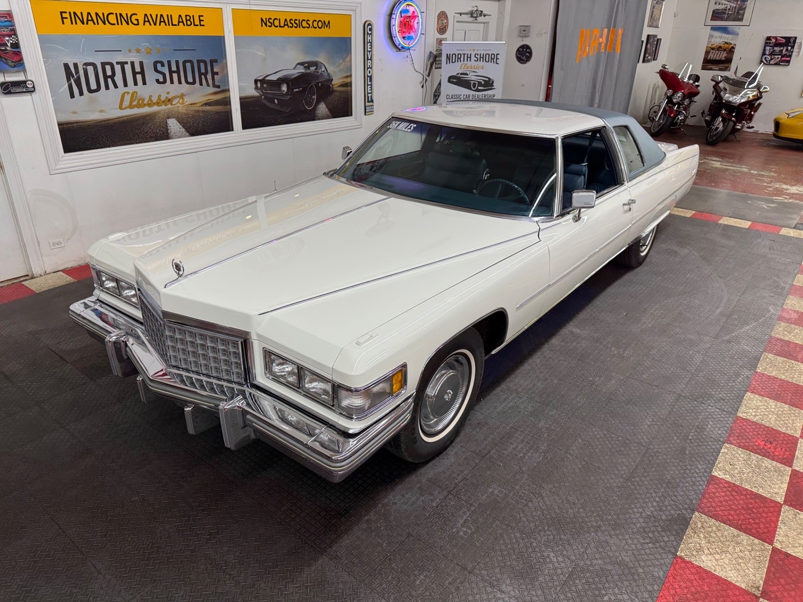 Cadillac-DeVille-1975-15