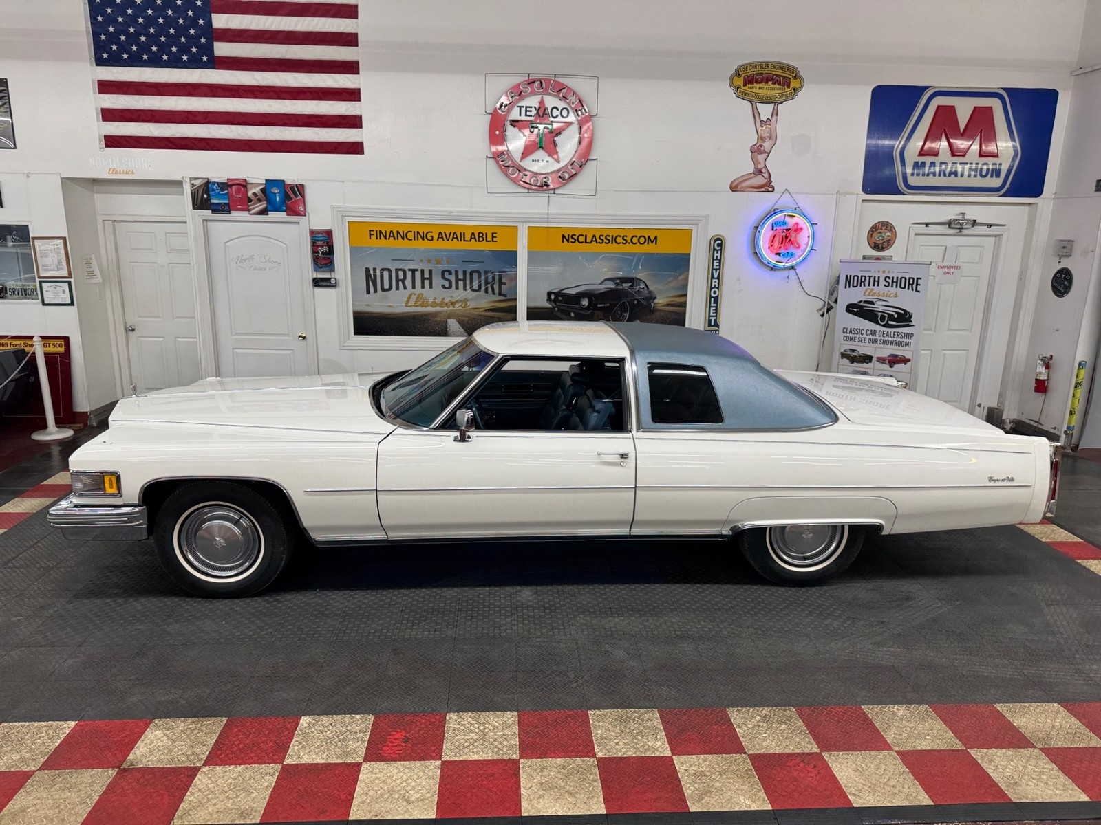 Cadillac-DeVille-1975-18