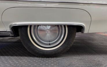 Cadillac-DeVille-1975-25