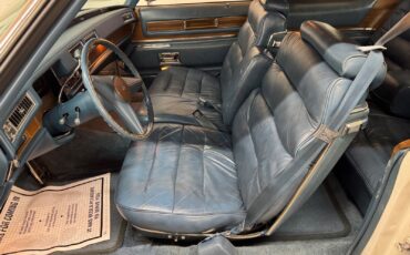 Cadillac-DeVille-1975-31