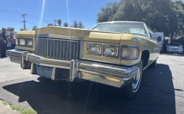Cadillac-DeVille-1975-Coupe-1