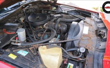 Cadillac-DeVille-1977-Coupe-4