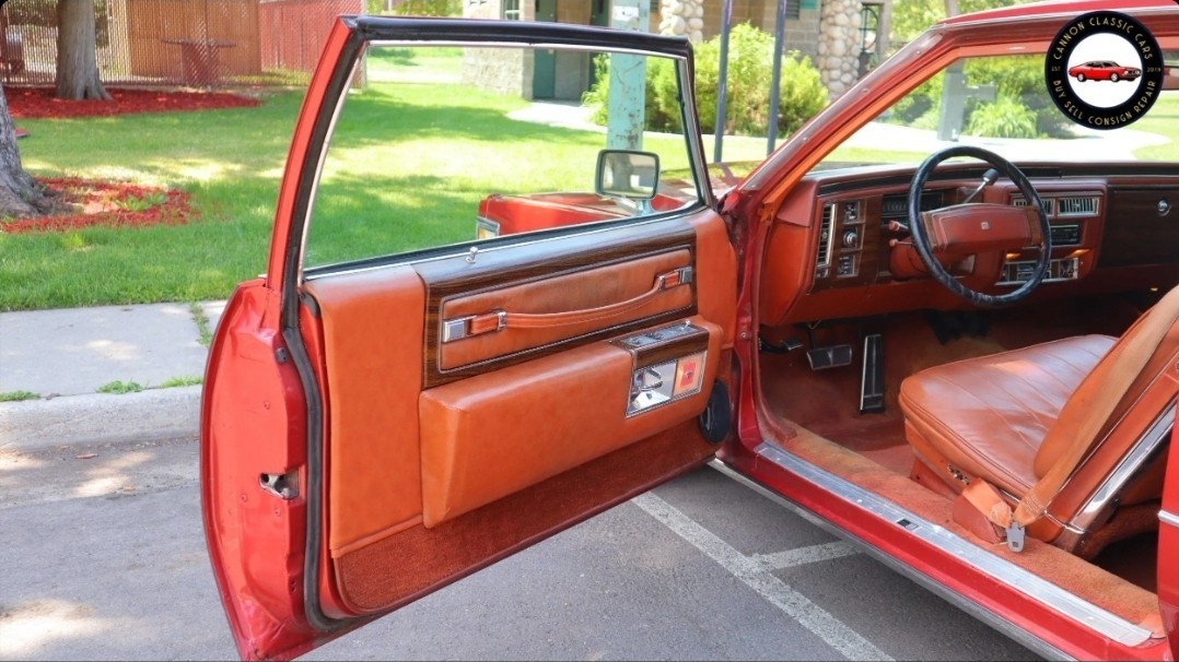 Cadillac-DeVille-1977-Coupe-6