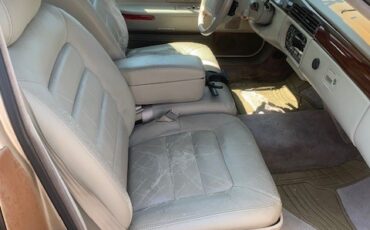 Cadillac-DeVille-1996-Sedan-7