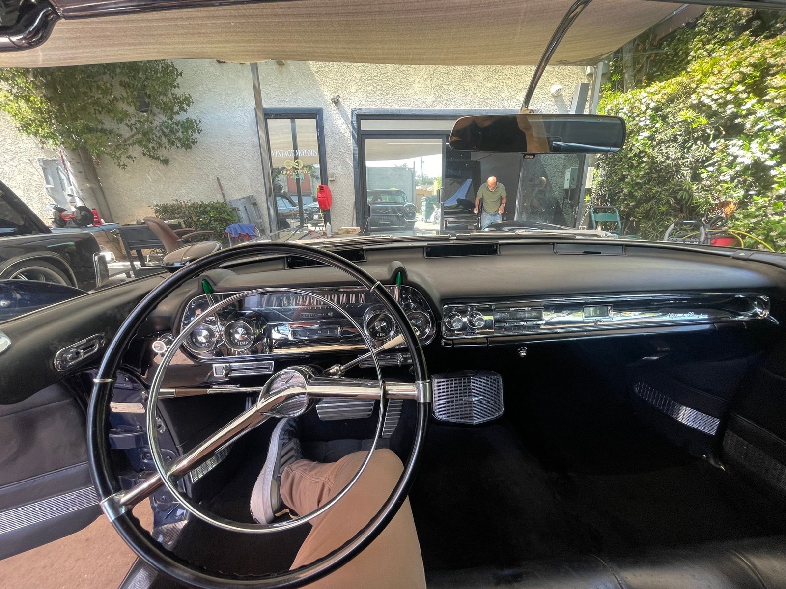 Cadillac-Eldorado-1958-Sedan-10