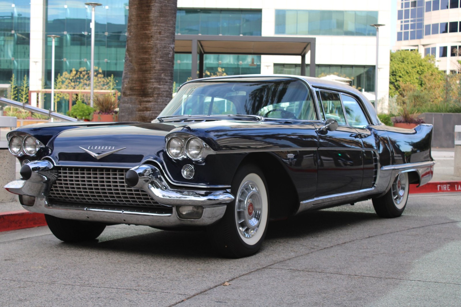 Cadillac Eldorado 1958 Sedan
