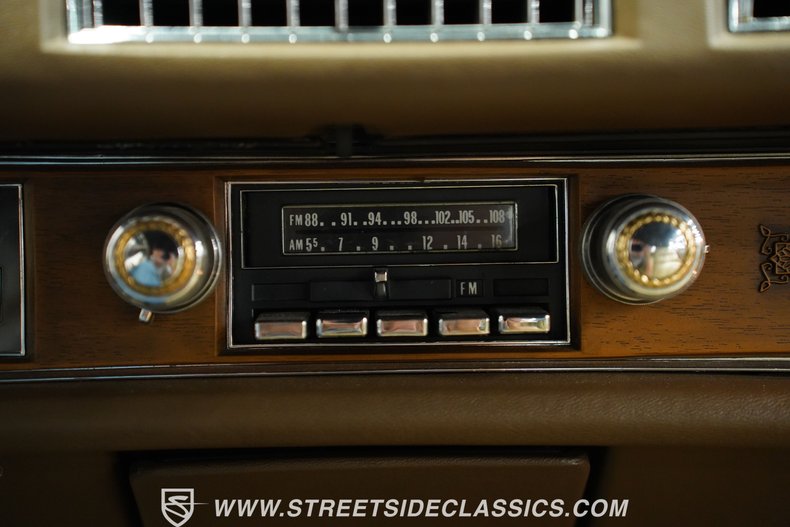 Cadillac-Eldorado-1974-Pueblo-Beige-Antique-Light-Sandal-39