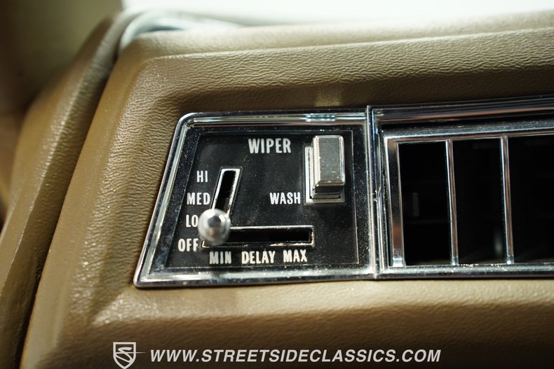 Cadillac-Eldorado-1974-Pueblo-Beige-Antique-Light-Sandal-41
