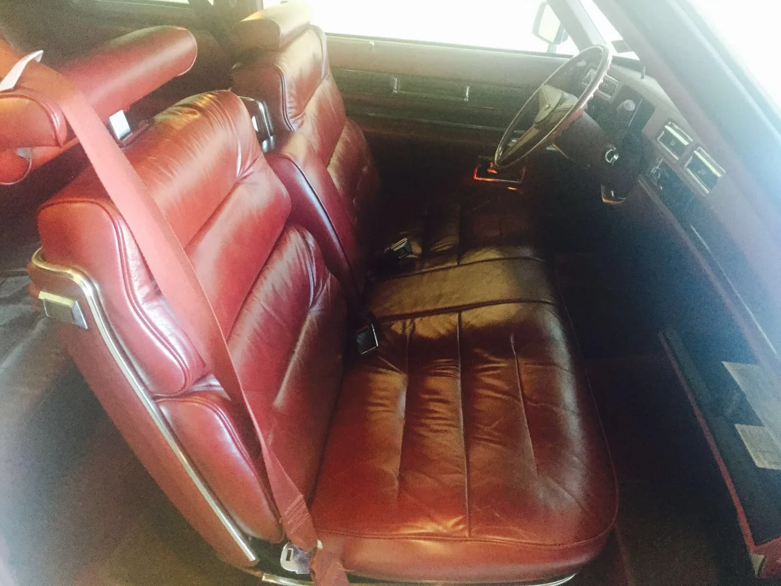 Cadillac-Eldorado-1975-Burgundy-Burgundy-1