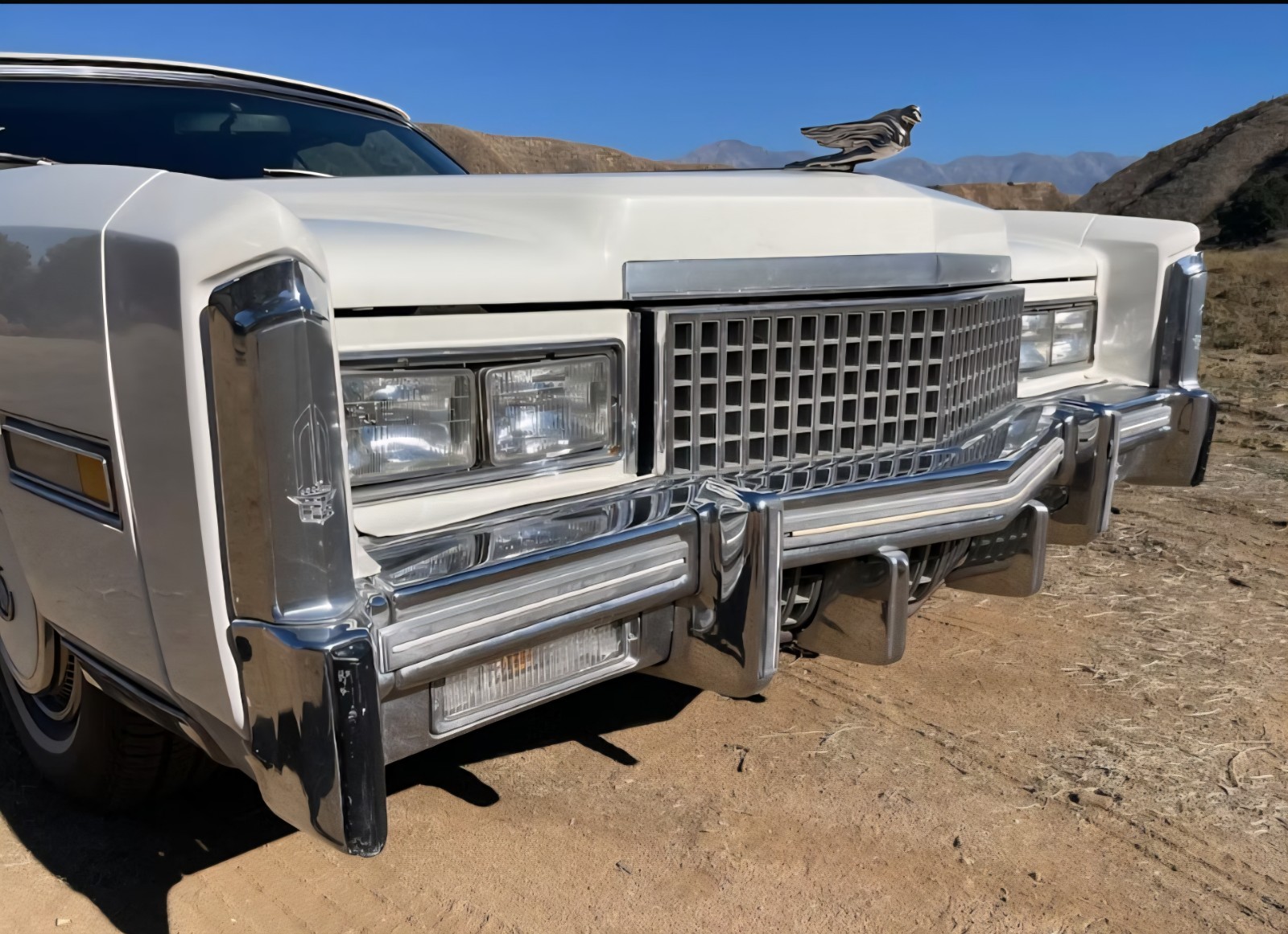 Cadillac-Eldorado-1975-Convertible-26