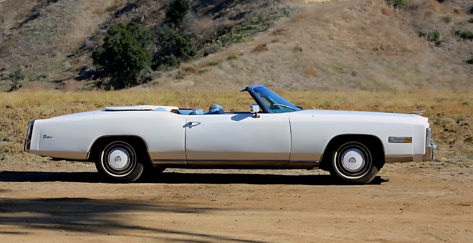 Cadillac-Eldorado-1975-Convertible-3