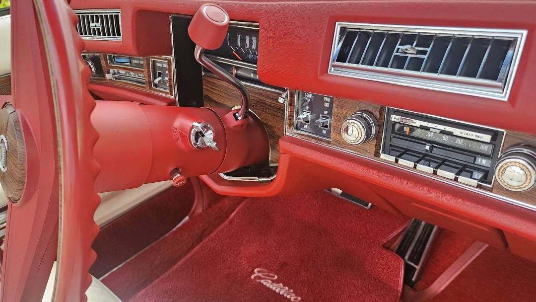 Cadillac-Eldorado-1976-Convertible-10