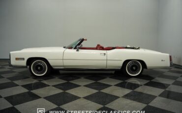 Cadillac-Eldorado-1976-Cotillion-White-Firethorn-Red-1