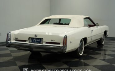Cadillac-Eldorado-1976-Cotillion-White-Firethorn-Red-13