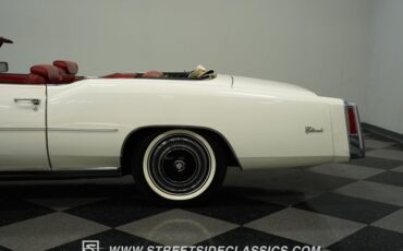 Cadillac-Eldorado-1976-Cotillion-White-Firethorn-Red-25