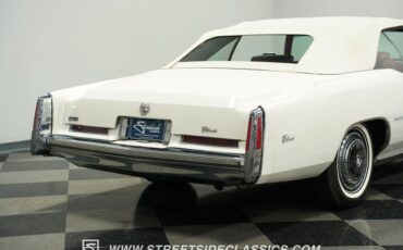 Cadillac-Eldorado-1976-Cotillion-White-Firethorn-Red-27