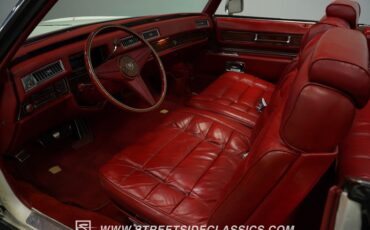 Cadillac-Eldorado-1976-Cotillion-White-Firethorn-Red-3