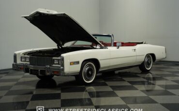Cadillac-Eldorado-1976-Cotillion-White-Firethorn-Red-30