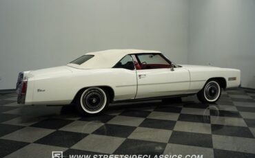 Cadillac-Eldorado-1976-Cotillion-White-Firethorn-Red-6