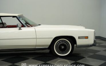 Cadillac-Eldorado-1976-Cotillion-White-Firethorn-Red-7
