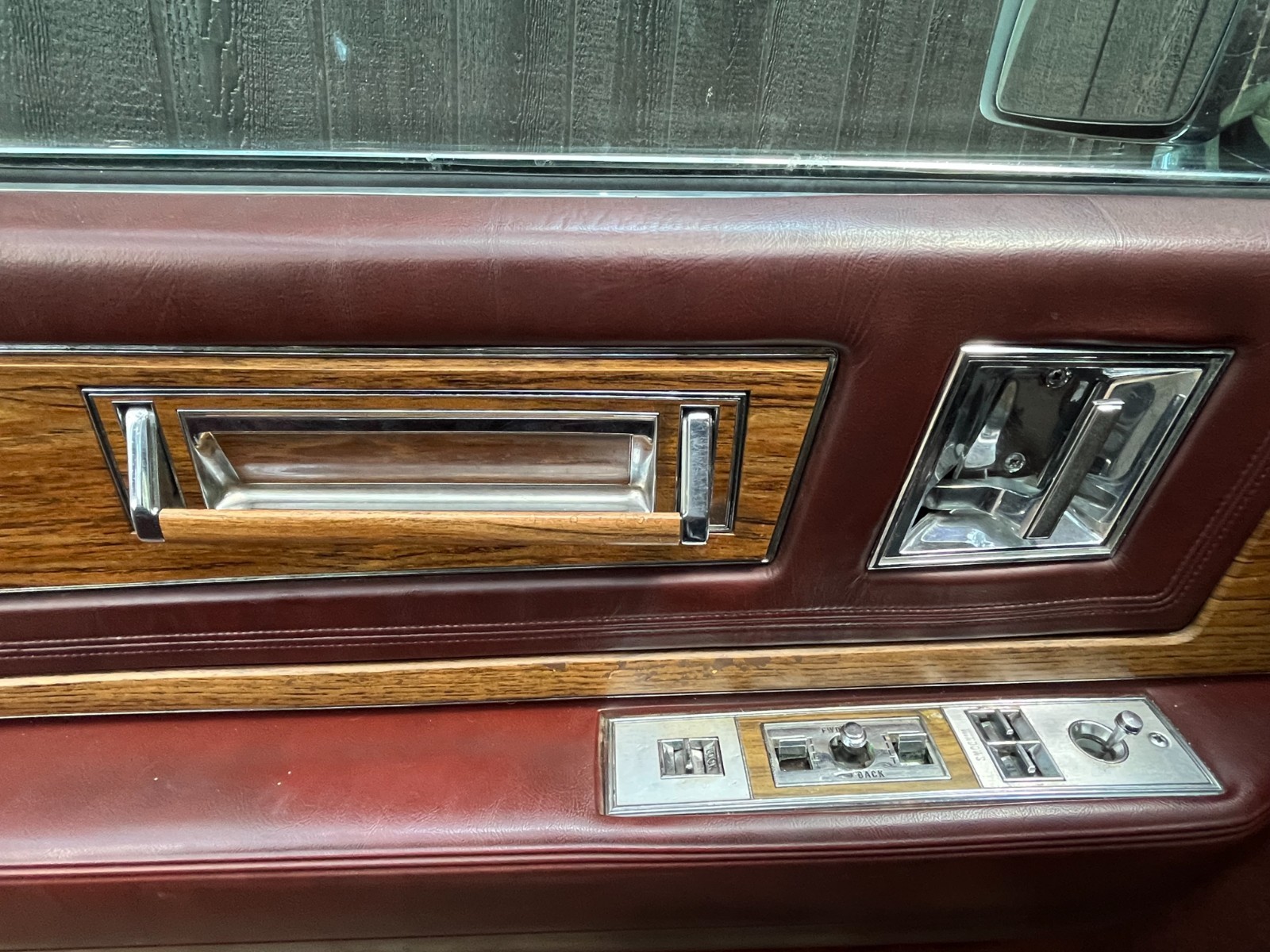 Cadillac-Eldorado-1982-Coupe-15