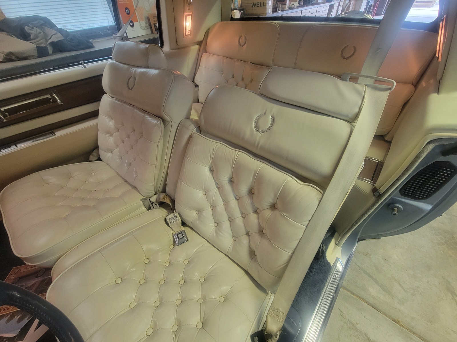 Cadillac-Eldorado-1982-Coupe-24
