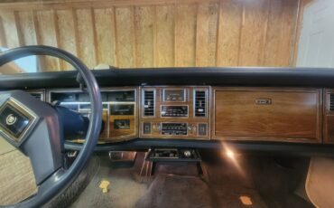 Cadillac-Eldorado-1982-Coupe-26