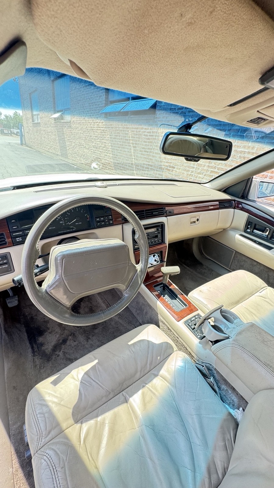 Cadillac-Eldorado-1993-10