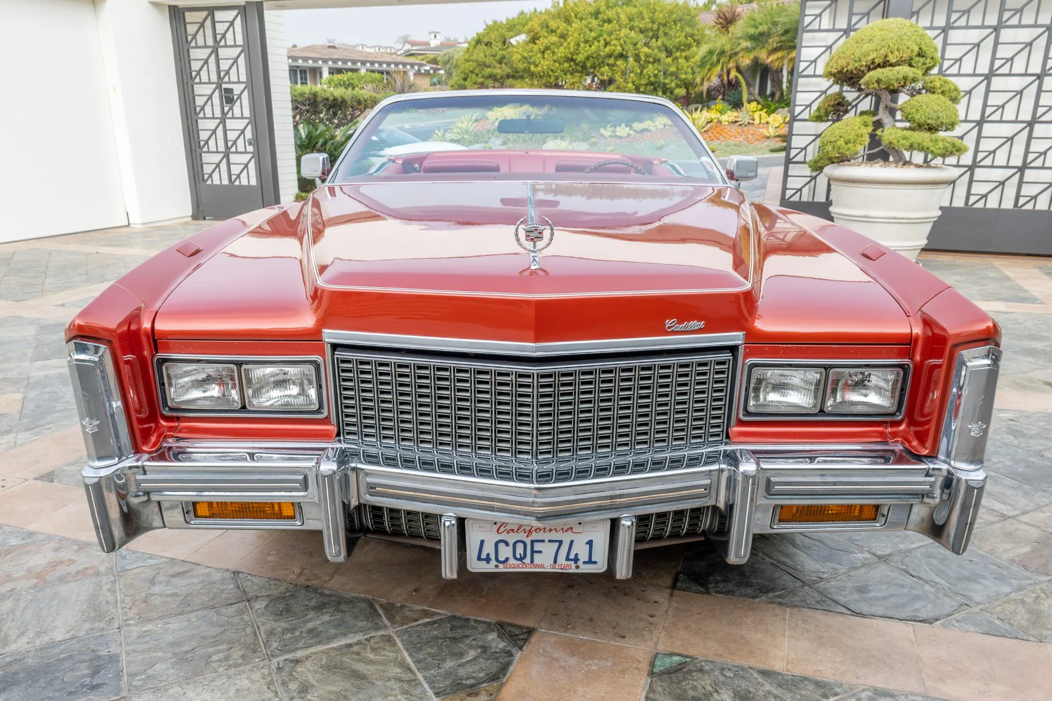 Cadillac-Eldorado-convertible-1976-Red-Red-1