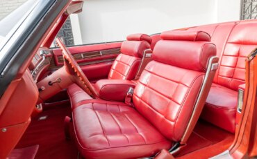 Cadillac-Eldorado-convertible-1976-Red-Red-2