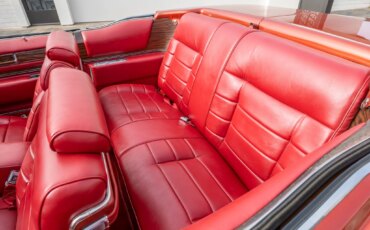 Cadillac-Eldorado-convertible-1976-Red-Red-3