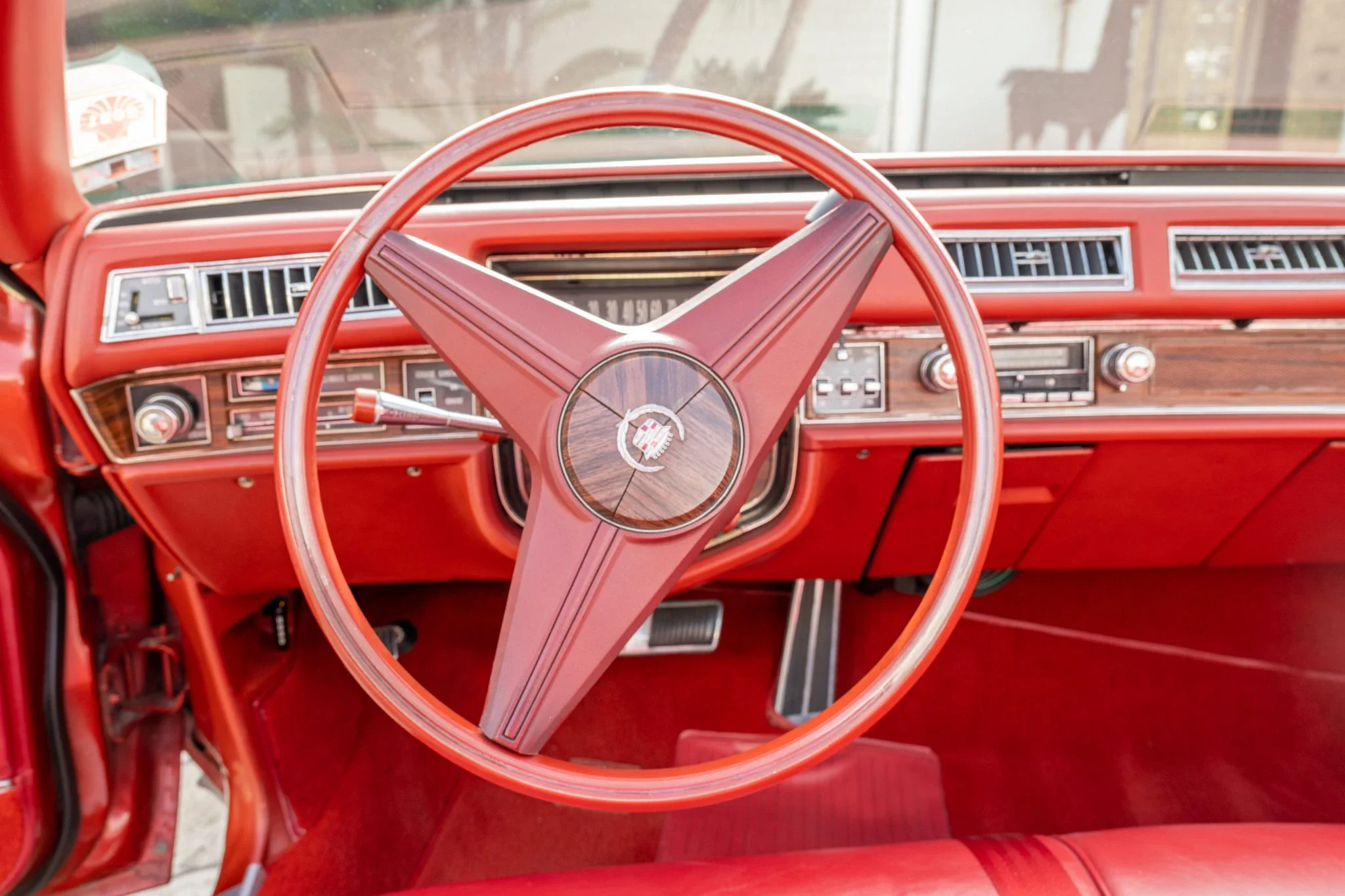 Cadillac-Eldorado-convertible-1976-Red-Red-4