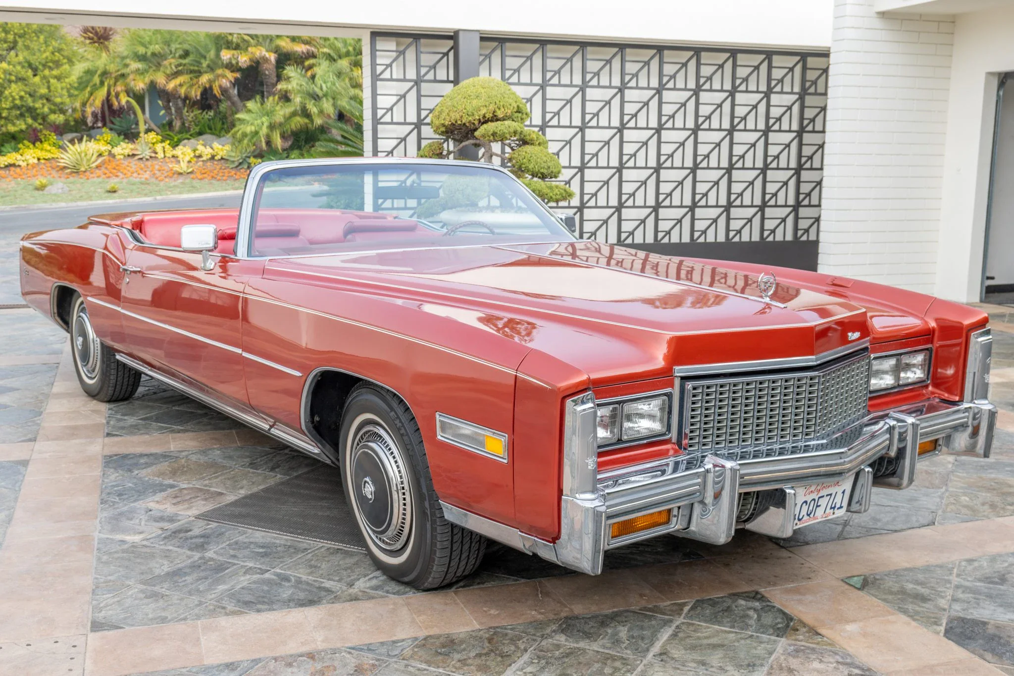 Cadillac-Eldorado-convertible-1976-Red-Red