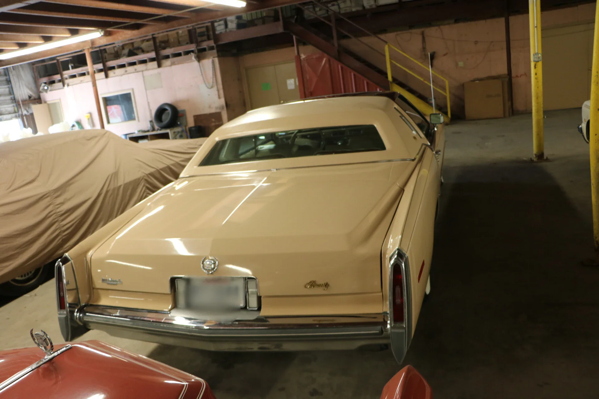 Cadillac-Eldorado-coupe-1978-Beige-Beige-8