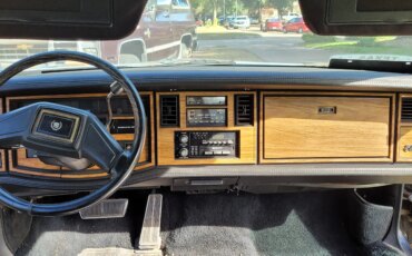 Cadillac-Eldorado-coupe-1985-Black-Black-17