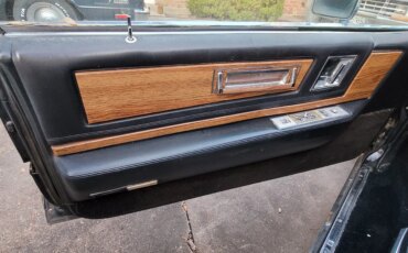 Cadillac-Eldorado-coupe-1985-Black-Black-18
